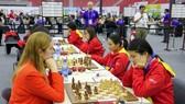 Nữ Việt Nam (phải) trong trận thắng Thổ Nhĩ Kỳ 3-1 tại Olympiad 2016