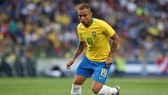 Everton Soares tỏa sáng ở Copa America.
