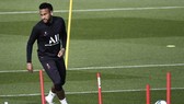 Thử thách tinh thần cho Neymar