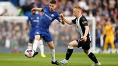 Chelsea - Newcastle 1-0: Người hùng Marcos Alonso