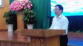 Bí thư Quận ủy quận 10 Đặng Quốc Toàn phát biểu tại hội nghị