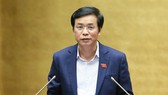 Tổng Thư ký Quốc hội Nguyễn Hạnh Phúc đề nghị tiếp thu ý kiến của đa số đại biểu Quốc hội, giảm số lượng Phó Chủ tịch HĐND cấp huyện xuống còn 1 người