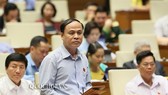 ĐB Nguyễn Bắc Việt (Ninh Thuận) phát biểu tại phiên họp