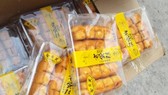 Phát hiện gần 1 tấn bánh bông lan nhập lậu trong xe tải ở TPHCM