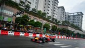 Xe đua Red Bull trên đường phố của Việt Nam