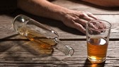 3 người chết, 1 người nguy kịch nghi do uống rượu thuốc ngâm cây rừng