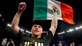 Mạo hiểm phi thăng hạn bán nặng, Canelo muốn làm nên lịch sử cho làng quyền Mexico