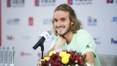 Stefanos Tsitsipas trong buổi họp báo ở Zhuhai Championships
