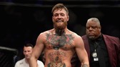 McGregor muốn đấu với Edgar "Trả đòn" vào tháng 12