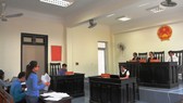 196 công nhân kiện công ty tiền nợ lương, bảo hiểm xã hội