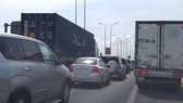 Quốc lộ 51 oằn mình vì quá tải
