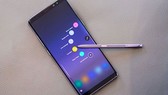 Galaxy Note 8 với bút S-Pen