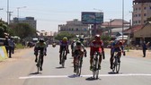 Lê Nguyệt Minh cán đích đầu tiên