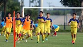 Đội U19 Việt Nam đã đông quân số để chuẩn bị sang Thái Lan thi đấu. Ảnh: Đoàn Nhật