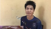 Đối tượng Đỗ Mãnh Chiểu Minh và con dao gây án