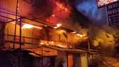 Hiện trường vụ cháy Công ty CP Bóng đèn Phích nước Rạng Đông, tối 28-8-2019