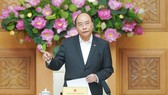 Thủ tướng nêu rõ, chưa có cơ sở để điều chỉnh các chỉ tiêu vĩ mô, tăng trưởng