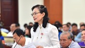 Đại biểu Nguyễn Thị Kim Dung phát biểu trong phiên thảo luận, sáng 10-7-2020. Ảnh: VIỆT DŨNG