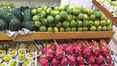 Fruits in the Can Tho Agricultural Products Week in Hanoi in March this year. (Photo: VNA)
