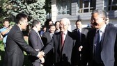 Party General Secretary Nguyen Phu Trong visits the Vietnamese Embassy in Hungary on September 9 (Photo: VNA)