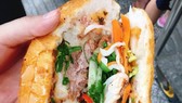 The episode will also take a look at Vietnamese sandwich banh mi. — Photo foody.vn