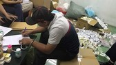 Police seize fake medicine (Photo: SGGP)