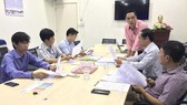 The Judge Board is evaluating papers of the first category. (Photo: SGGP)