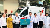 People's Hospital 115 receives ambulance to serve for Covid-19 prevention and control (Photo: Hoai Nam)