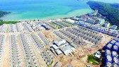 Tập đoàn Xây dựng Hòa Bình tổ chức Lễ cất nóc công trình Sun Premier Village Kem Beach Resort