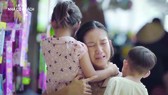Phim Lật mặt 4 - Nhà có khách có sử dụng bài hát Gánh mẹ đang tranh chấp bản quyền