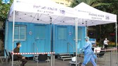 Triển khai phòng khám dã chiến áp lực âm