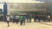 Sau vụ cháy 10.000 m2 nhà xưởng: Sẽ đảm bảo lương, thưởng cho công nhân May Nhà Bè Sóc Trăng