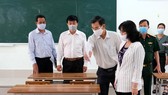 Lãnh đạo UBND TP Cần Thơ và các đơn vị có liên quan kiểm tra công tác chuẩn bị cho Kỳ thi Tốt nghiệp THPT 2020