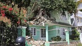 Đà Lạt: Di dời người dân sau mưa lớn gây sạt lở đất
