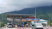Three BOT toll booths suspended for delay in non-stop toll collection