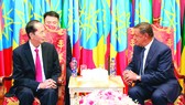 Chủ tịch nước Trần Đại Quang hội đàm với Tổng thống Mulatu Teshome. Ảnh: TTXVN