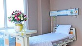 Đi nước ngoài chữa bệnh, thanh toán BHYT ra sao?