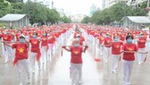 Hơn 2.000 người cao tuổi tham gia đồng diễn thể dục dưỡng sinh