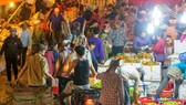 Khởi tố, tạm giam 3 kẻ cưỡng đoạt tài sản ở chợ Long Biên