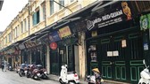 Hà Nội chưa tổ chức hoạt động đông người, vẫn đóng cửa bar, karaoke, massage...