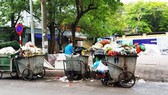 Hà Nội "ngộp thở" vì ùn ứ rác thải