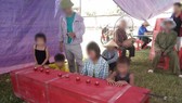 Chính quyền địa phương cùng người dân và gia đình tổ chức đám tang cho chị N. T. L.