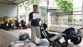 Đối tượng Nguyễn Đức Hạnh bị bắt cùng tang vật
