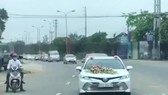 Hình ảnh đoàn xe rước dâu khiến dư luận bất bình ngày 31-3-2020