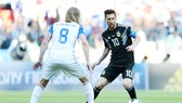 Lionel Messi sẽ đối mặt với thách thức không dễ dàng từ Croatia. Ảnh: Getty Images