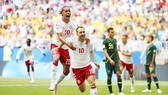 Eriksenn ghi bàn mở tỉ số. Ảnh FIFA.