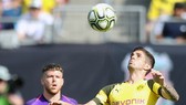 Christian Pulisic (phải) tỏa sáng càng thôi thúc nỗ lực của HLV Jurgen Klopp. Ảnh: Getty Images