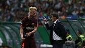 HLV Valverde khẳng định không muốn bán Rakitic. Ảnh: Getty Images