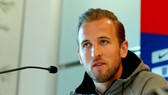 Harry Kane tự tin trong buổi họp báo. Ảnh: Getty Images