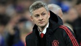 Ole Gunnar Solskjaer muốn mang lại danh hiệu trước khi nhận hợp đồng mới. Ảnh: Getty Images